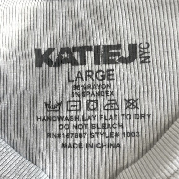 White large Katie J NYC top. - Picture 3 of 3